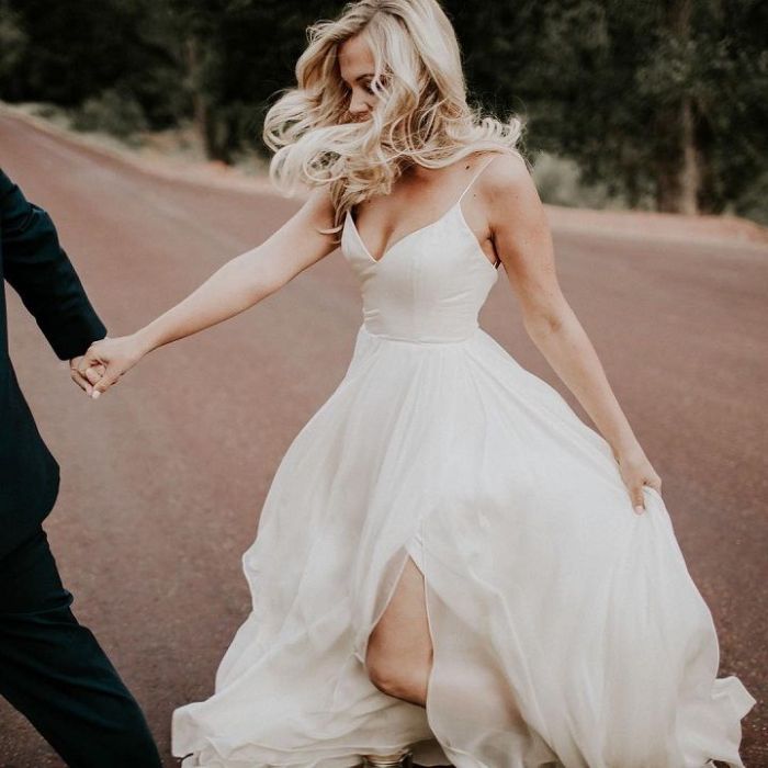 Simple wedding dress spaghetti straps